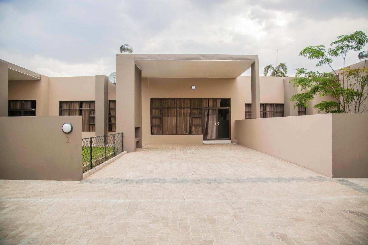 Longhorn Executive Apartments Lusaka Exterior photo